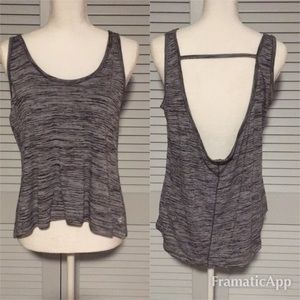 曆Kenneth Cole Reaction Activewear Gray Tank曆